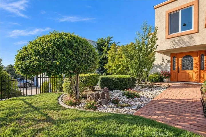 Property Photo:  22763 Macfarlane  CA 91364 