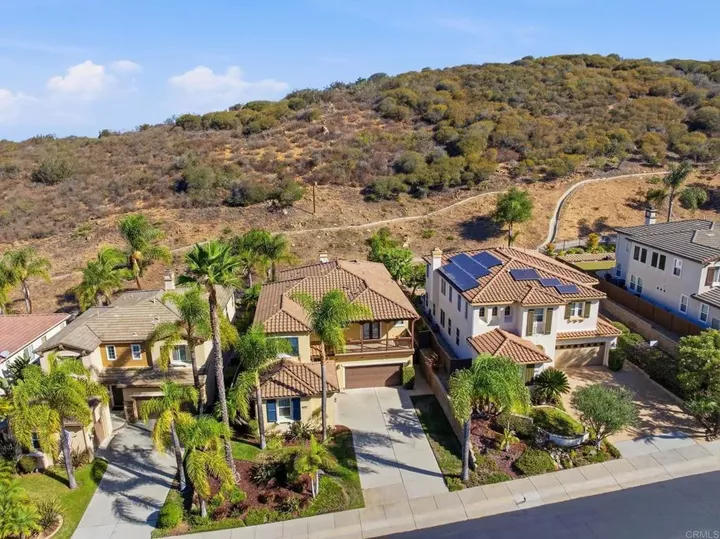 Property Photo:  1105 Via Vera Cruz Street  CA 92078 