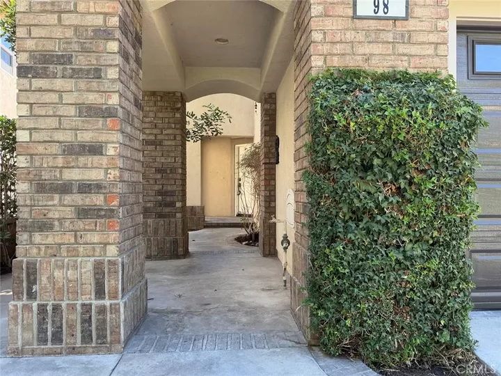 Property Photo:  98 Dornoch Way  CA 92679 