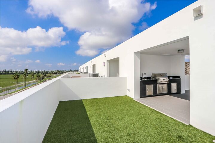 Property Photo: 3340 NW 91st Ave FL 33172