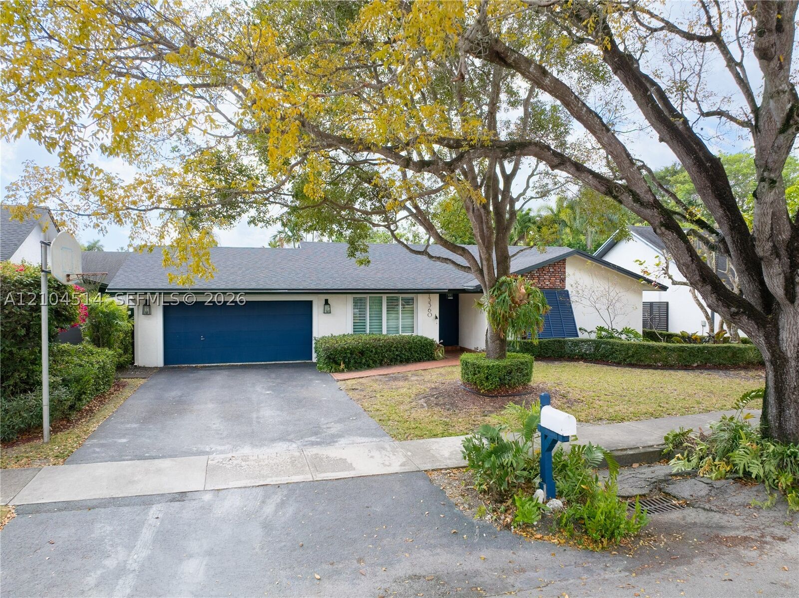 Property Photo:  13360 SW 99th Ter  FL 33186 