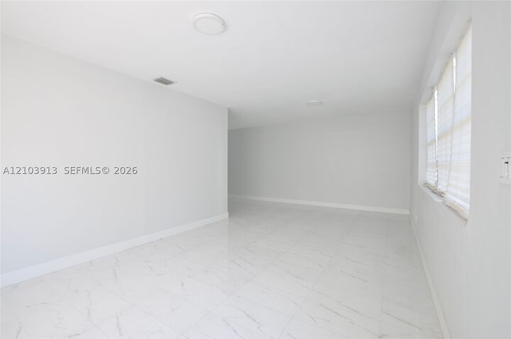 Property Photo: 10504 SW 77th Ct 10504 FL 33156