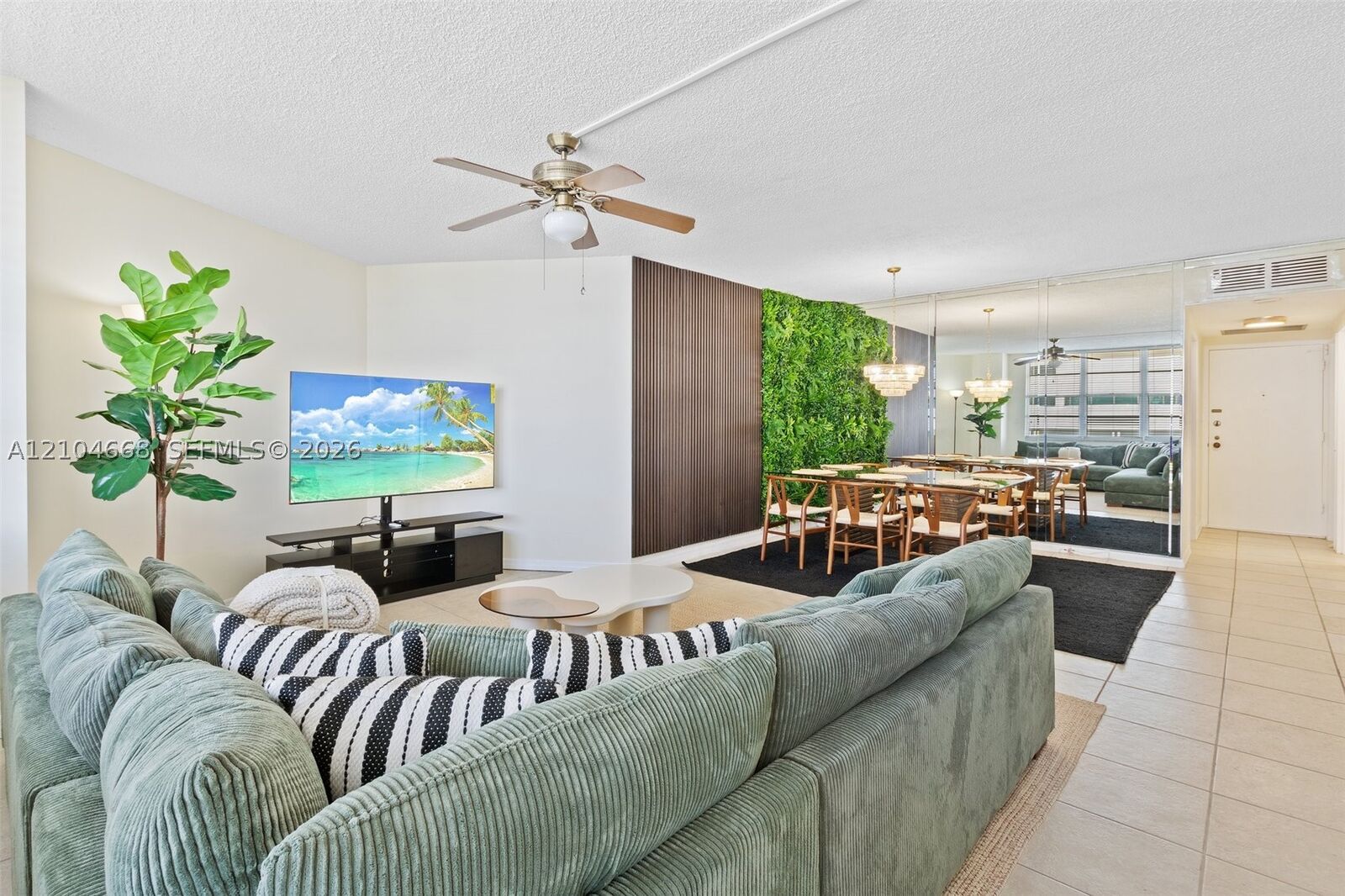 Property Photo: 3725 S Ocean Dr 921 FL 33019