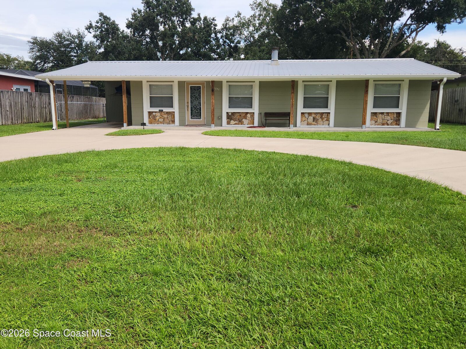 Property Photo: 2250 Floridiane Drive FL 32935