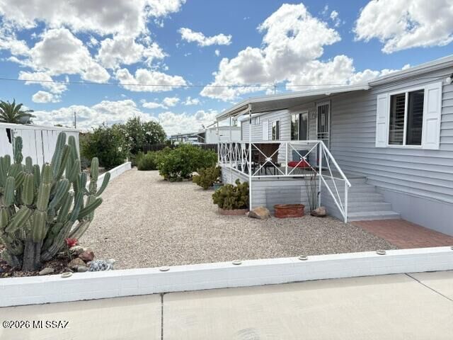 Property Photo: 5831 W Flying W Street AZ 85713