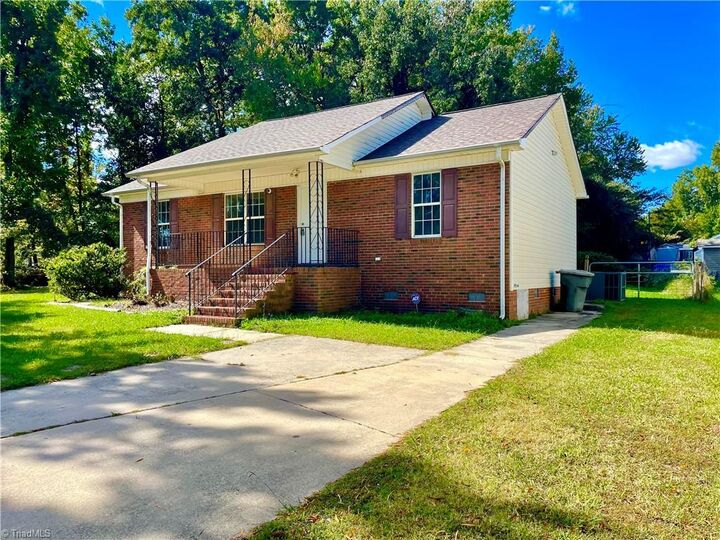 Property Photo:  797 Carrieland Drive  NC 27405 