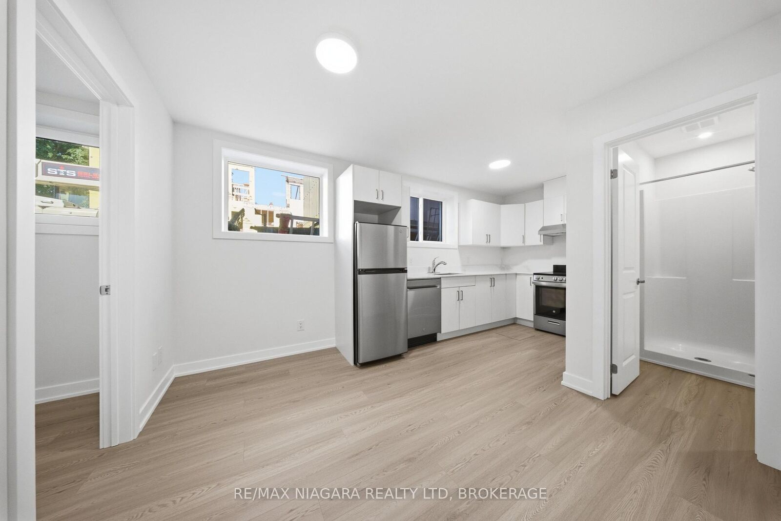Property Photo:  140 Church Street B03  ON L2R 3E4 