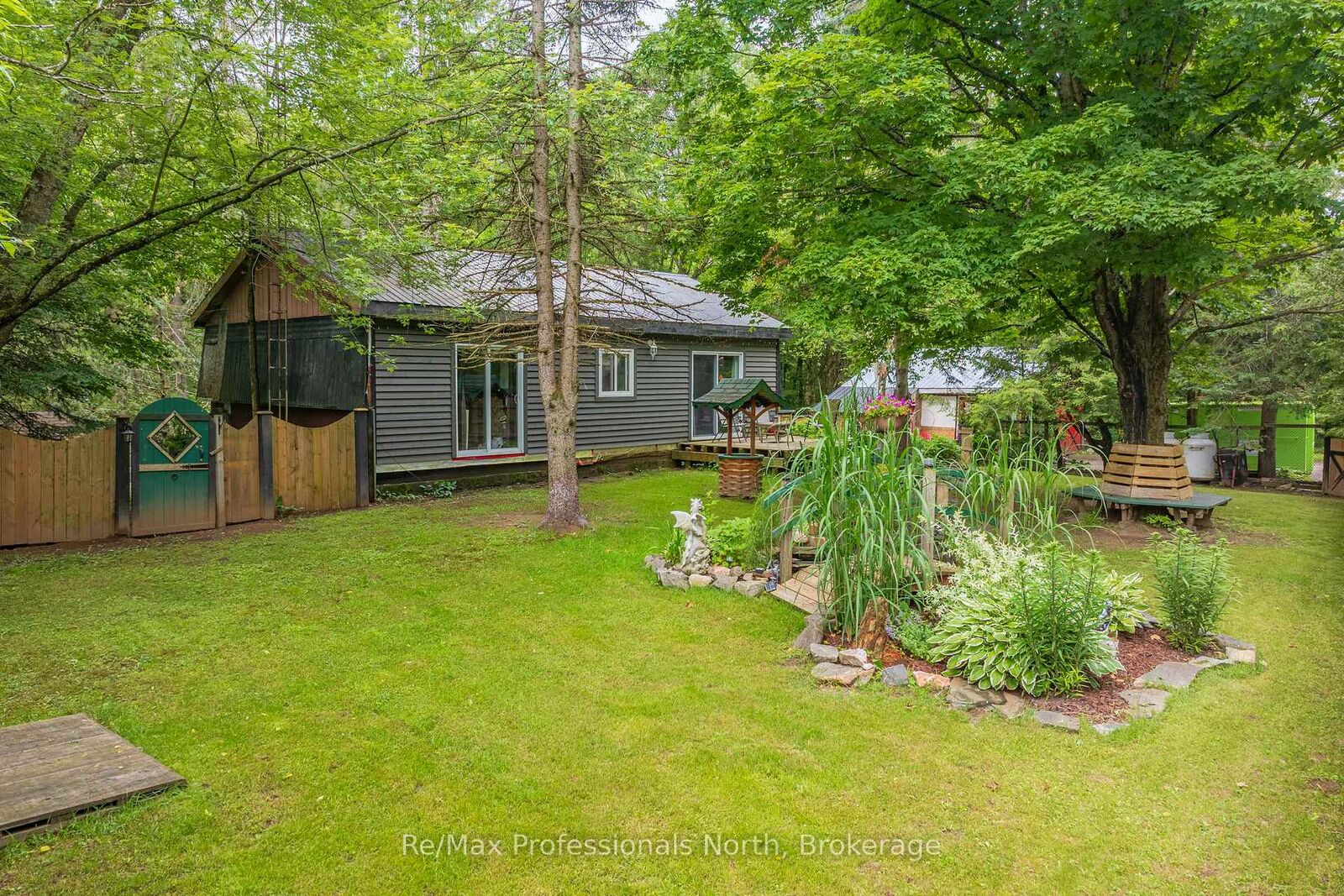 Property Photo: 1465 Falkenburg Road ON P1L 1X4