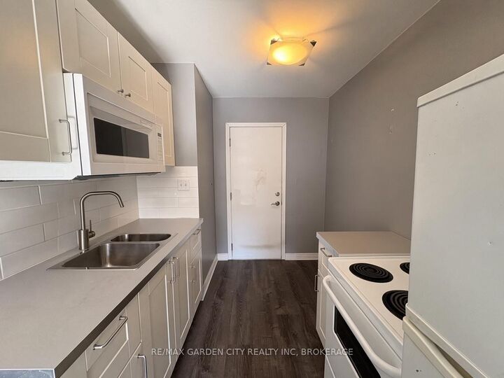 Property Photo:  1419 Pelham Street 6  ON L0S 1E0 