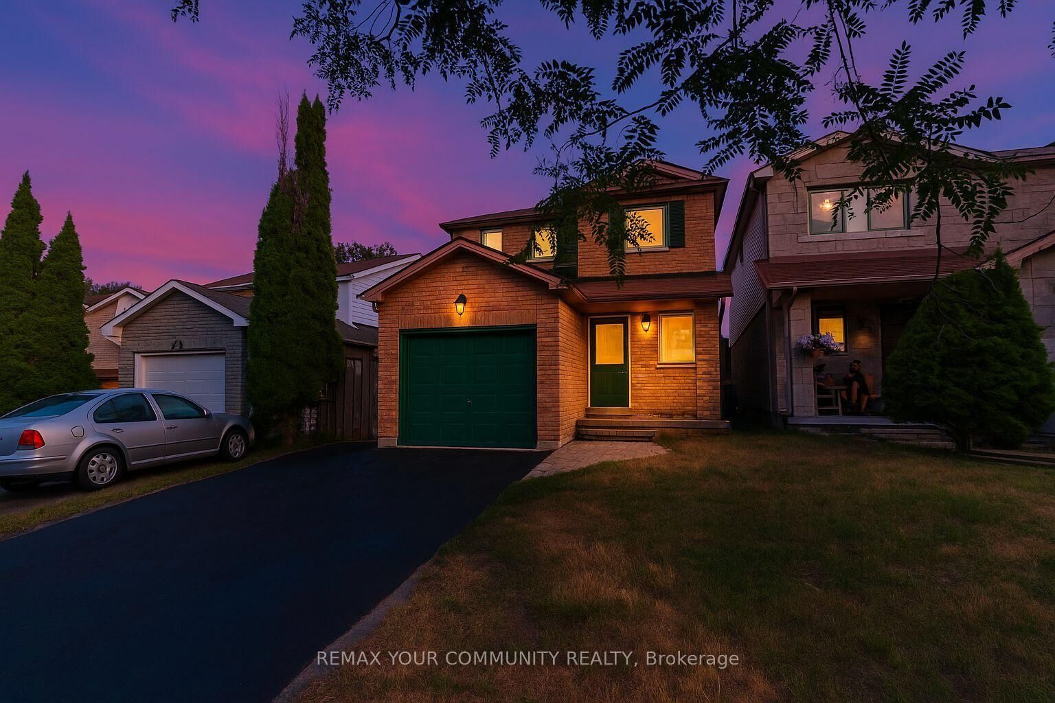 Property Photo: 1553 Norwill Crescent ON L1G 7V1