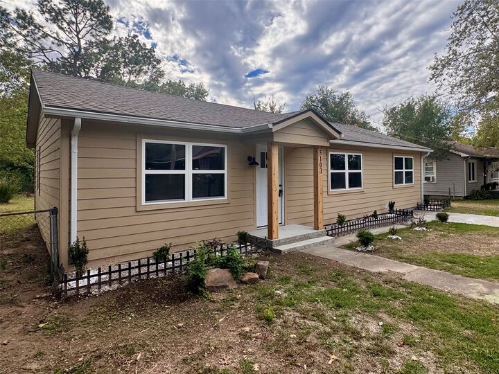 Property Photo: 5103 Emporia Street OK 74401