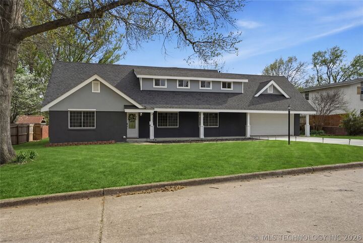 Property Photo: 4105 S Robb Avenue OK 74401