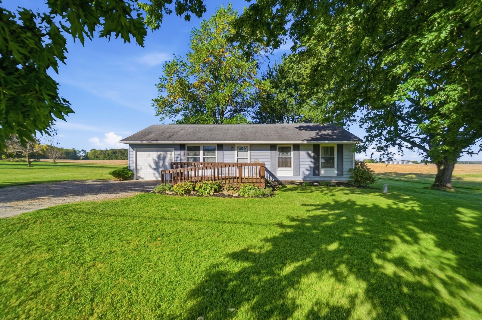 Property Photo: 6206 Cemetery Road OH 43318