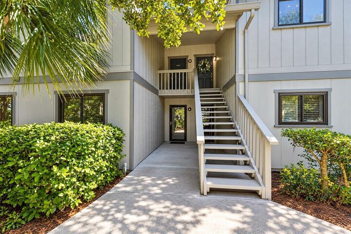 Property Photo:  2700 Mizell Avenue  FL 32034 
