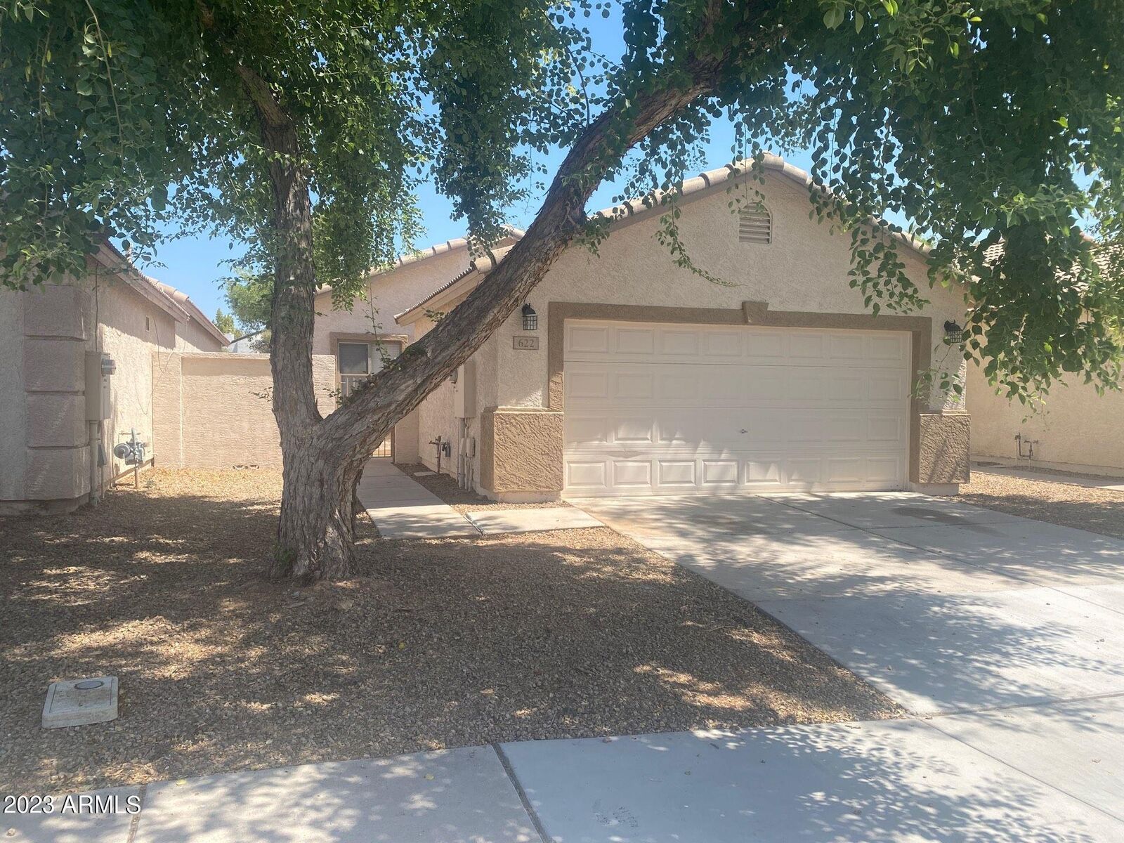 Property Photo: 622 W Colt Road AZ 85225