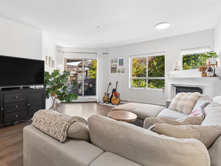 Property Photo:  2109 Rowland Street 206  BC V3C 6J4 
