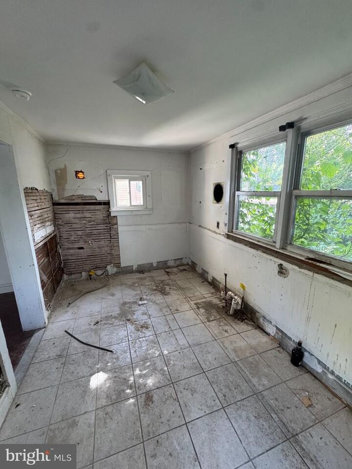 Property Photo:  938 Afton Street 40  PA 19111 