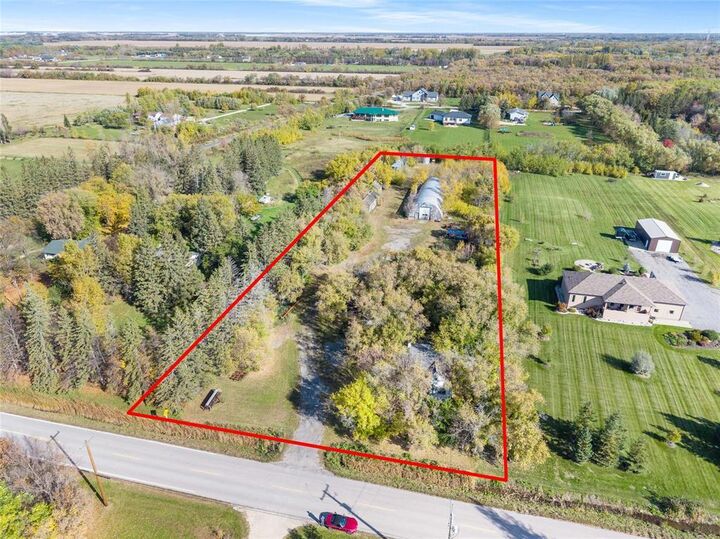 Property Photo:  111 St Andrews Road  MB R1A 2Y4 