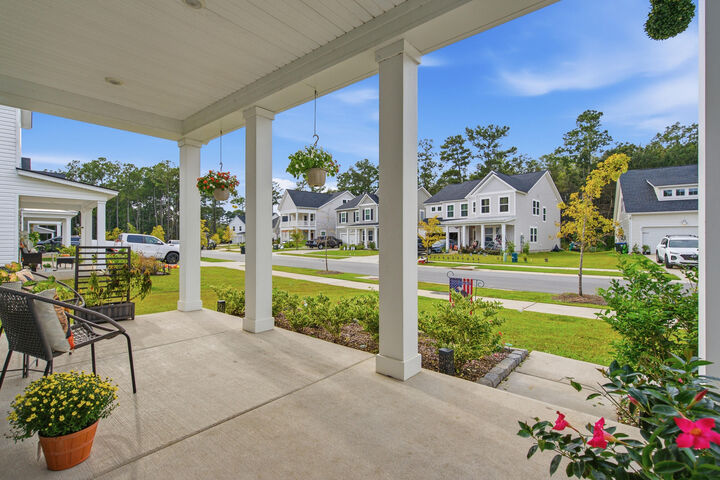 Property Photo:  66 Red Bluff Street  SC 29483 