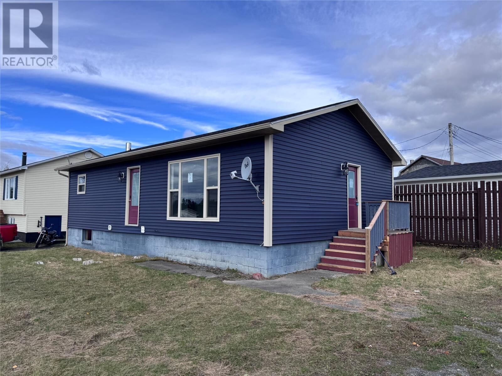 Property Photo:  76 Maple Street  NL A0H 1E0 