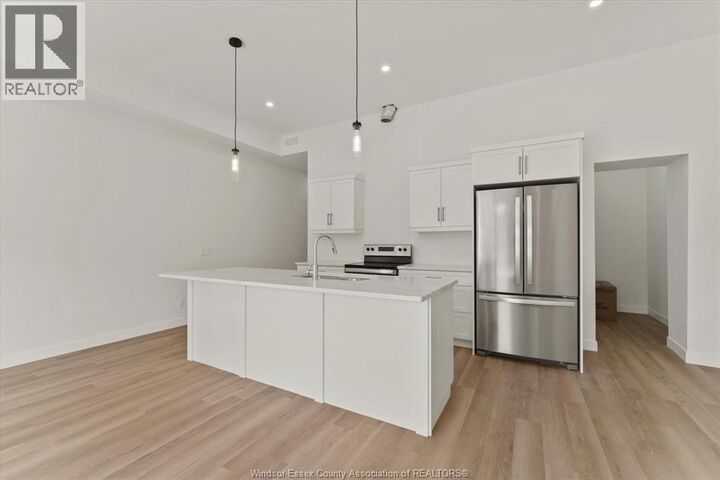 Property Photo:  2275 Wellesley Avenue 4  ON N8W 2G1 