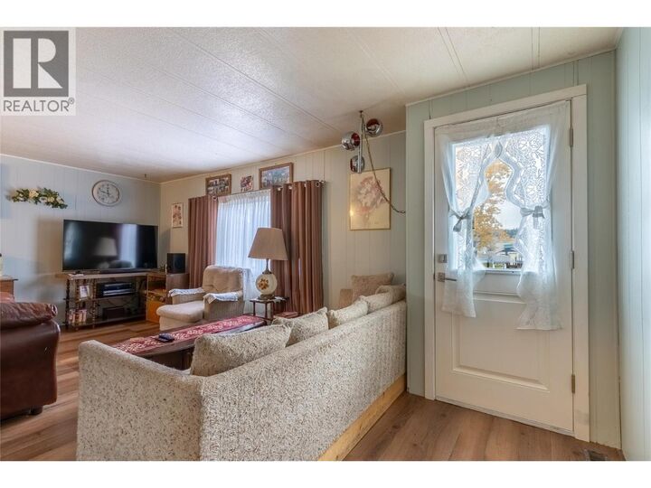 Property Photo:  13 Topaz Crescent  BC V0K 1W0 