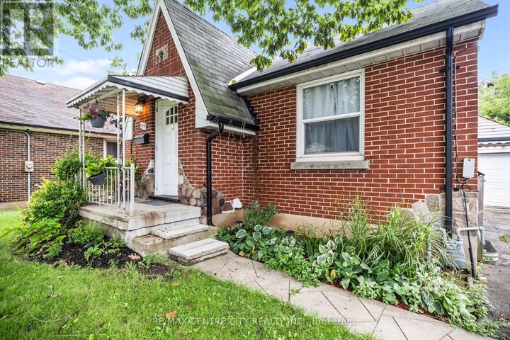 Property Photo:  529 Highbury Avenue North  ON N5W 4K6 