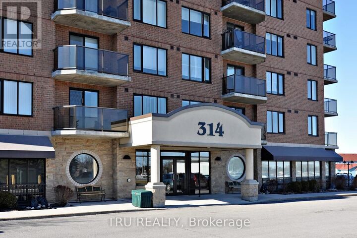 Property Photo:  314 Central Park Drive 908  ON K2C 0R2 