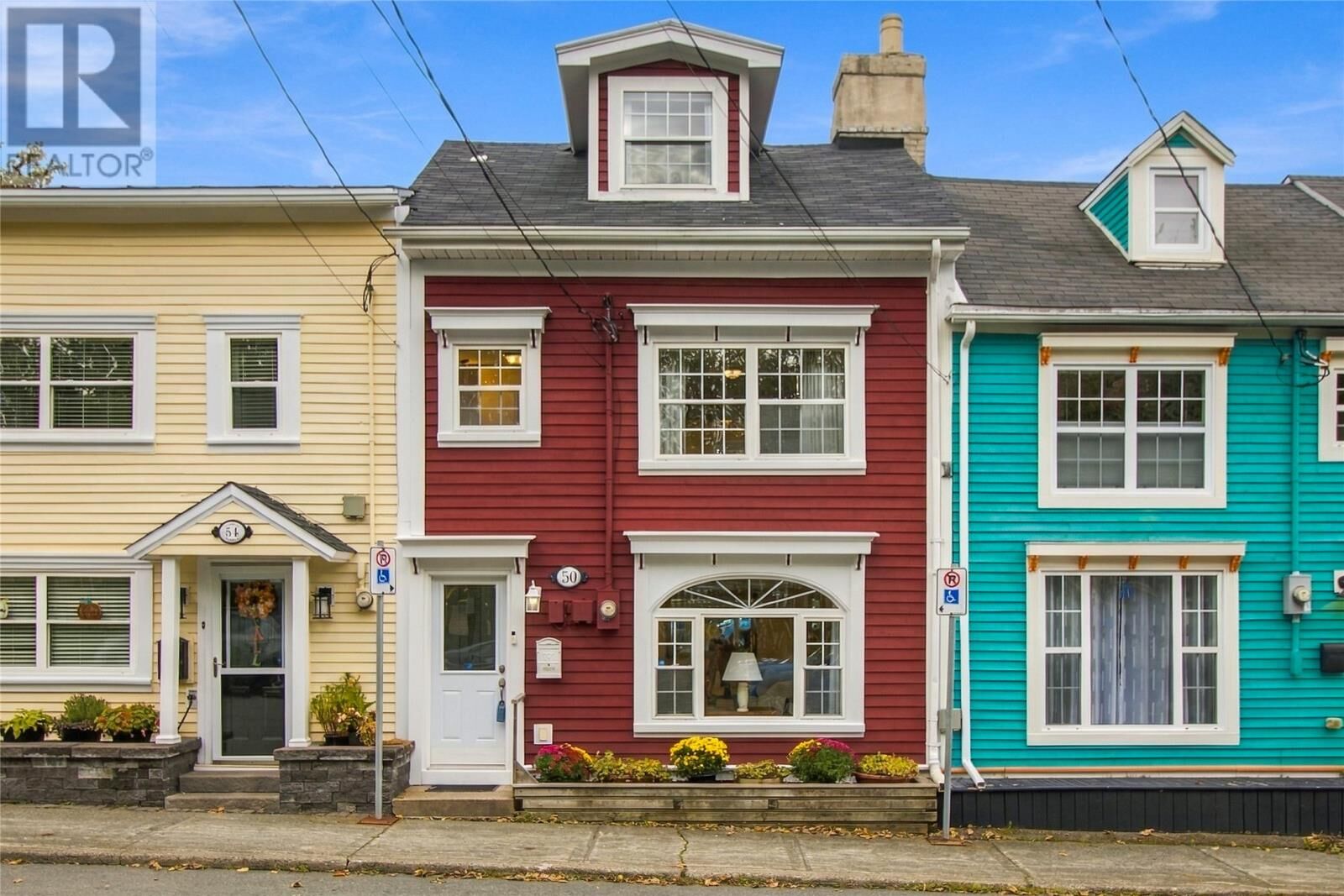 Property Photo:  50 Colonial Street  NL A1C 3N1 