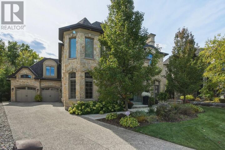 Property Photo:  2425 Waterside Close  ON N6G 0M1 