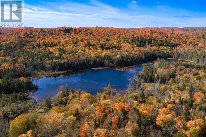 Photo de la propriété:  . Christina Mine Rd  ON P0S 1J0 