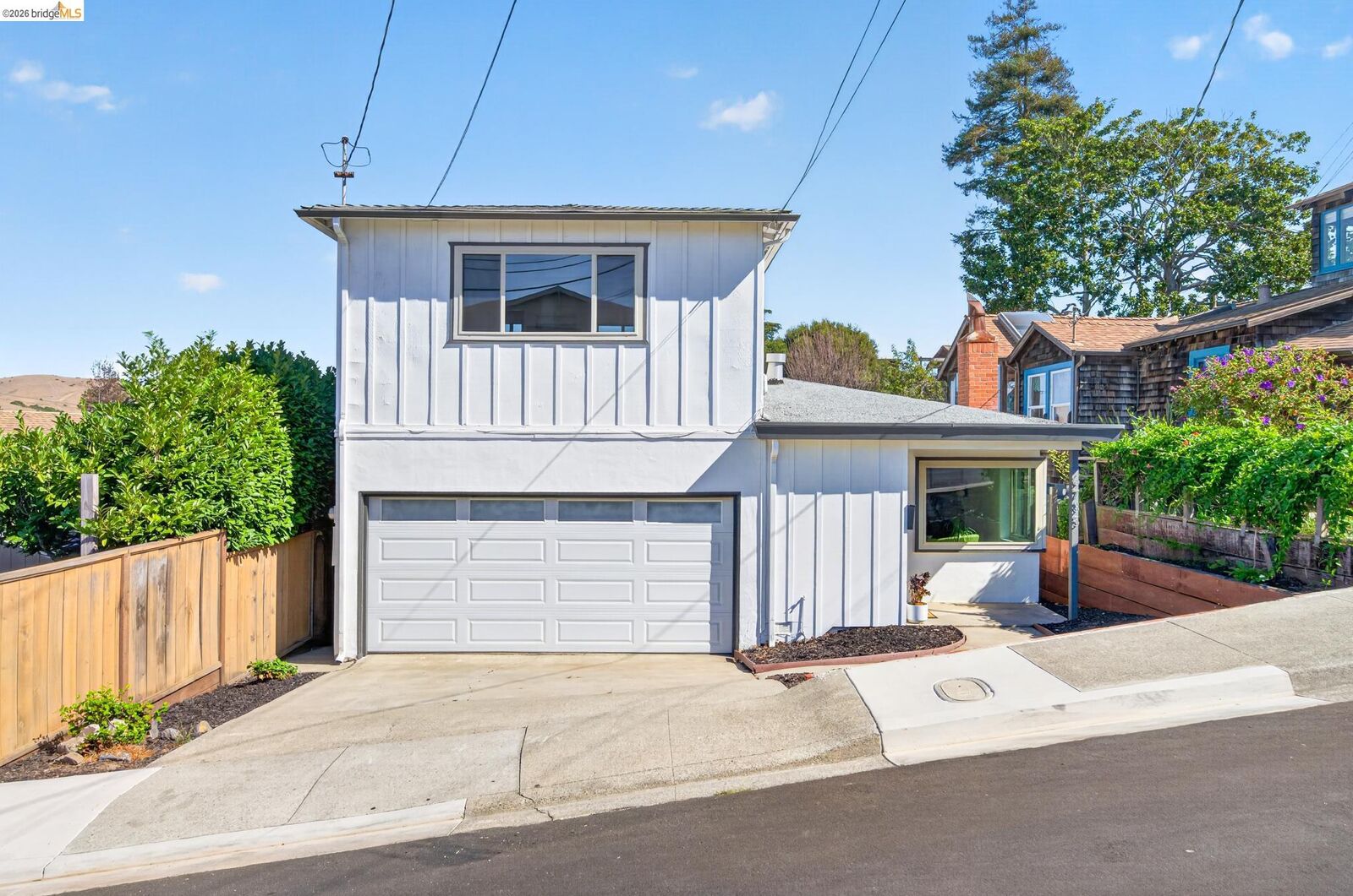 Property Photo:  6735 Richmond Ave  CA 94805 