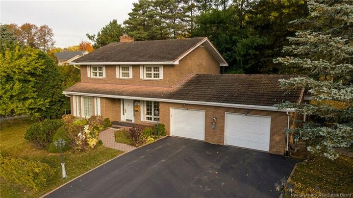 Property Photo:  211 Bellevue Street  NB E3V 2E4 