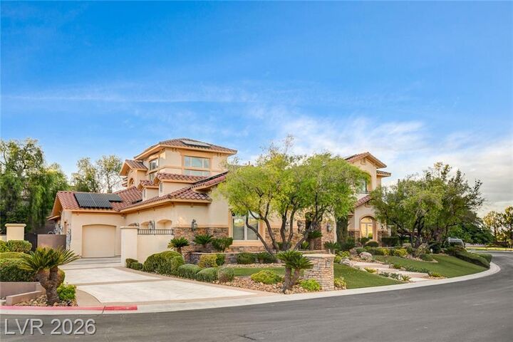 Property Photo:  11 Greely Club Trail  NV 89052 
