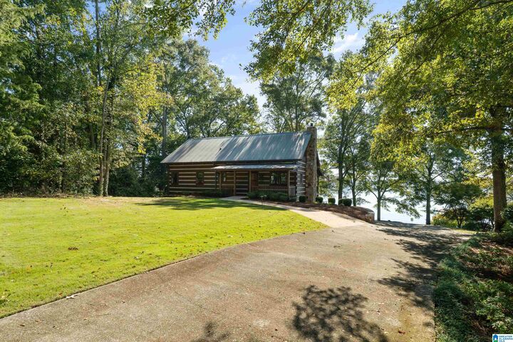 Property Photo:  150 Cove Drive  AL 35128 