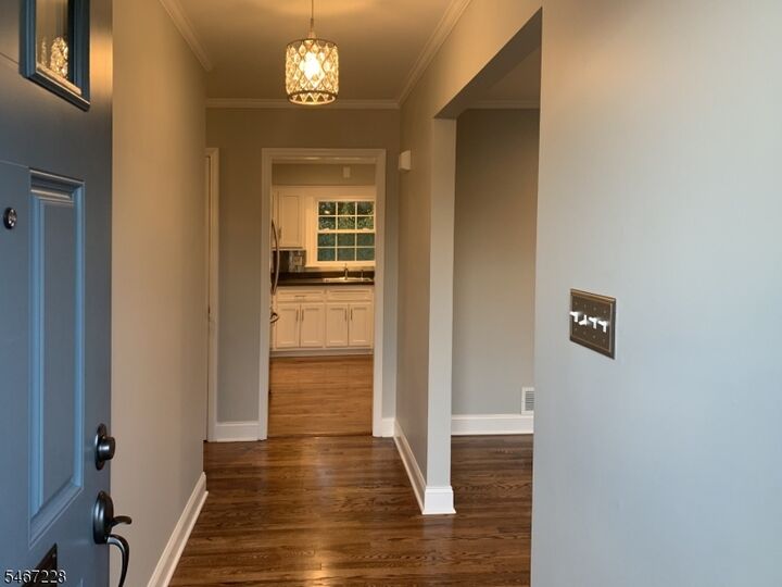 Property Photo:  9 Harrison Ct  NJ 07901 
