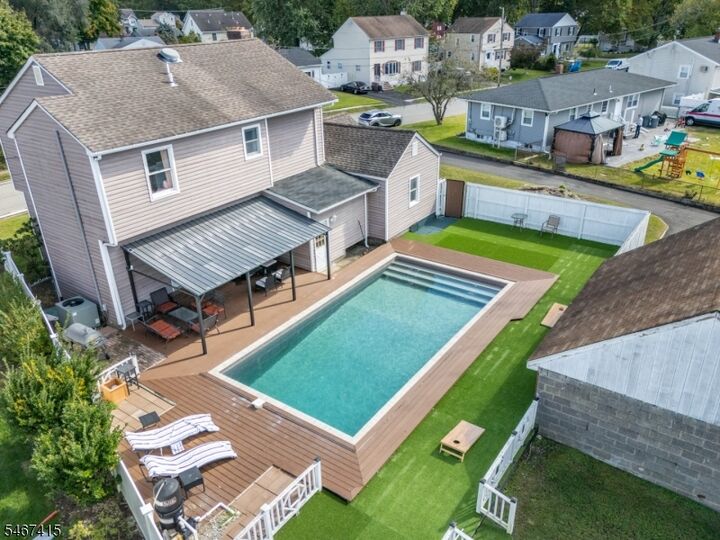 Property Photo:  308 Pine St  NJ 07442 