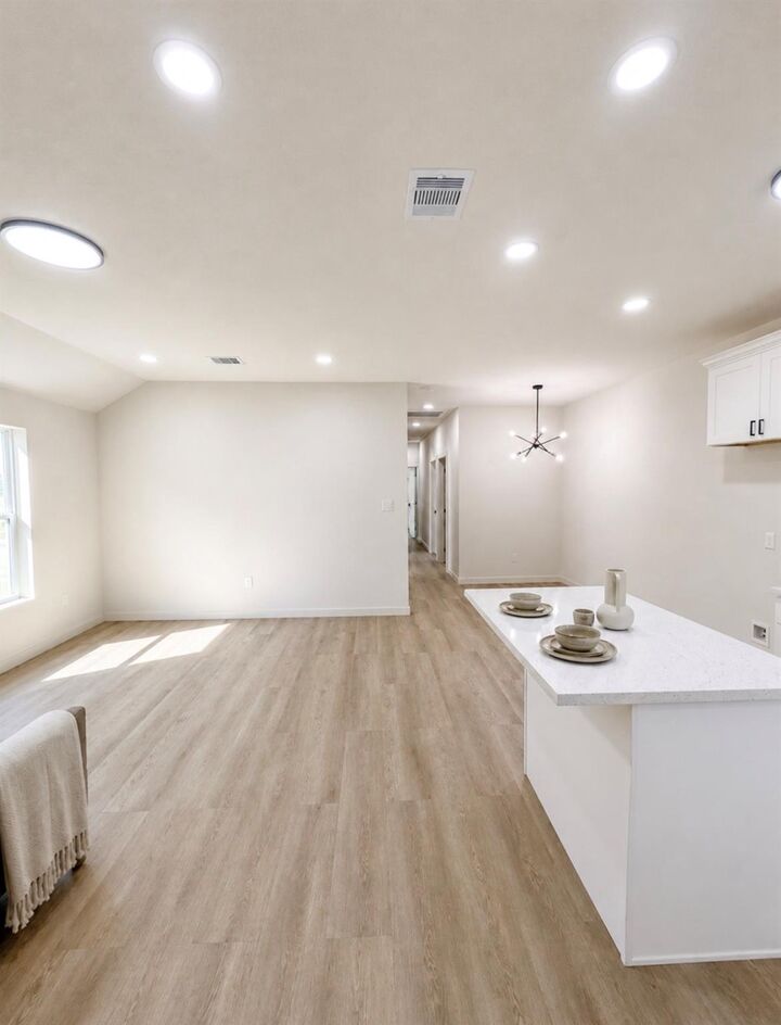 Property Photo:  7145 Avenue K  TX 77011 