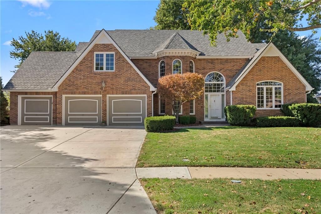 Property Photo:  12808 Sherwood Drive  KS 66209 