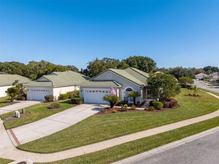 Property Photo: 338 Foxhill Drive FL 32713