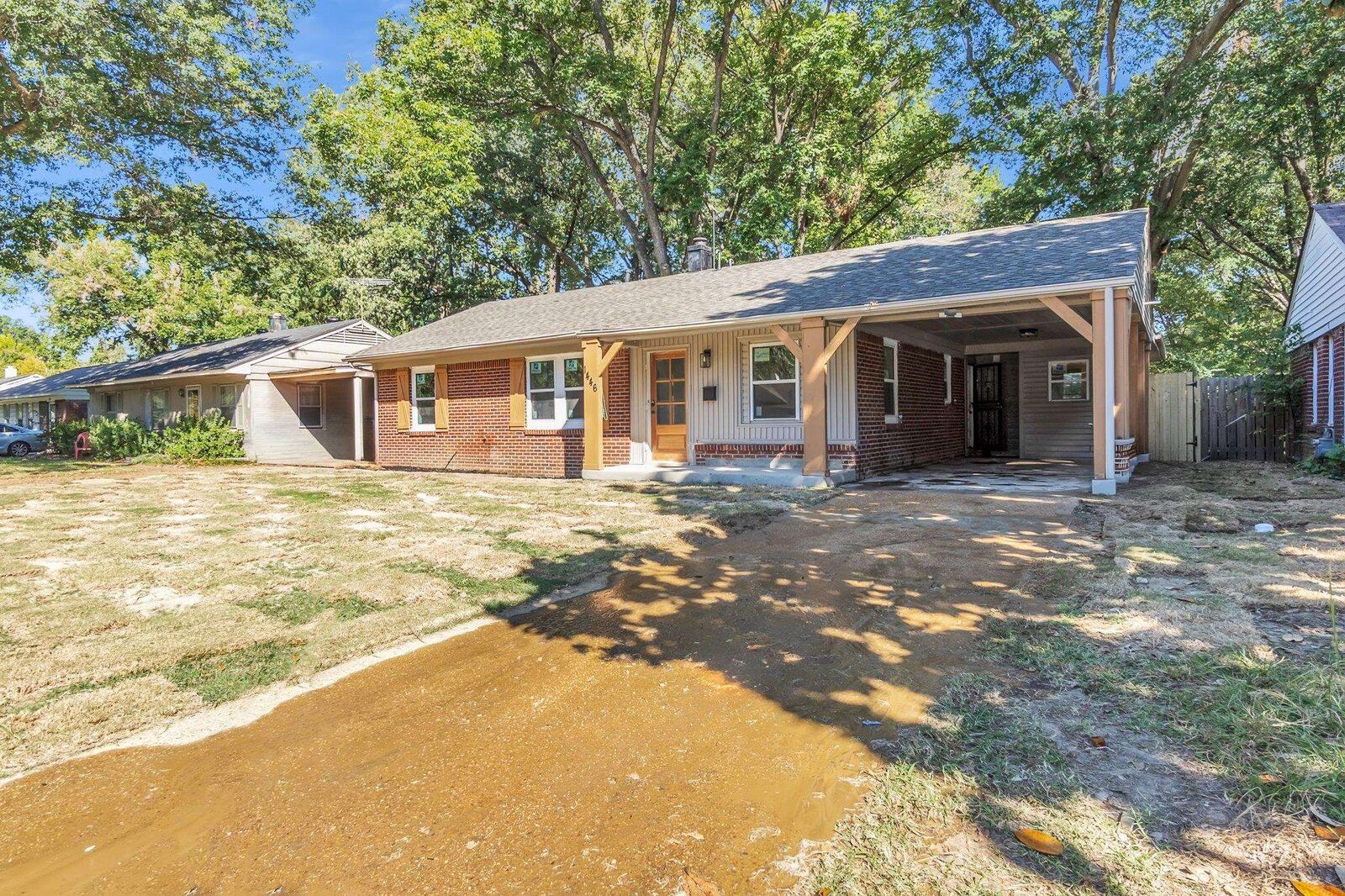 Property Photo: 1446 Marcia Rd TN 38117