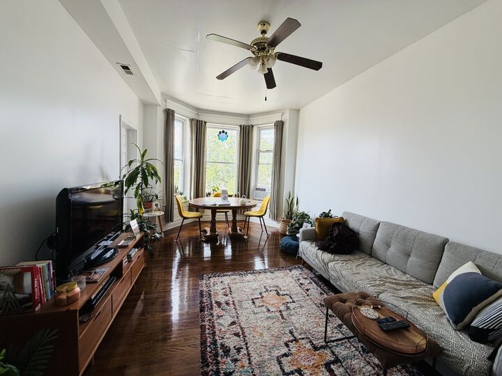 Property Photo: 939 W 32nd Street IL 60608