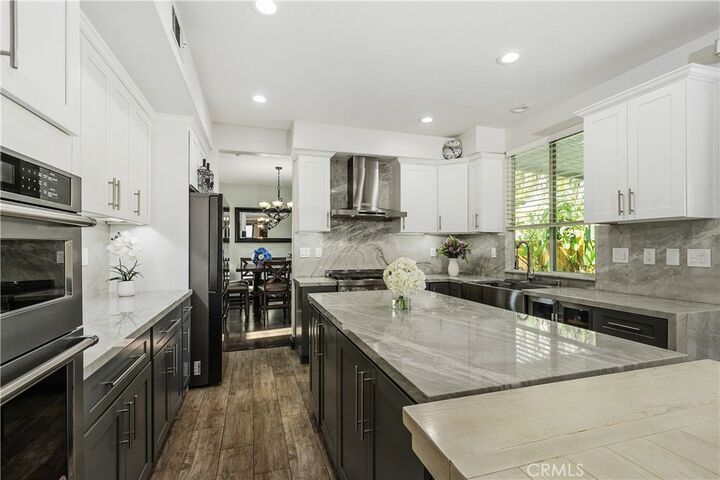 Property Photo:  11349 Parkfield  CA 92505 
