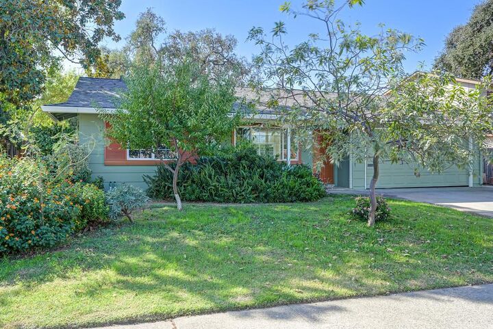Property Photo:  9132 La Riviera Drive  CA 95826 