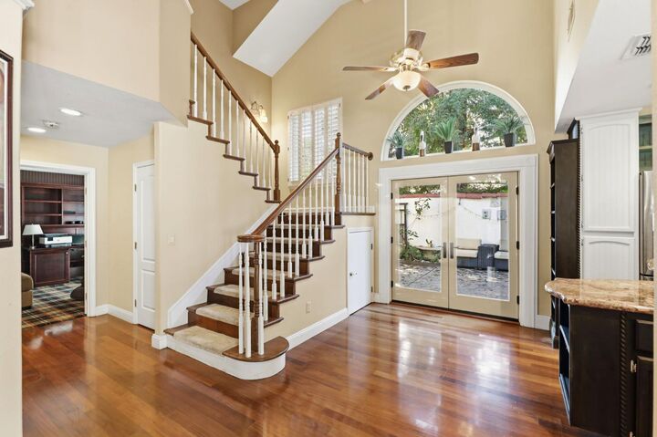 Property Photo: 2912 Trigo Way CA 95833