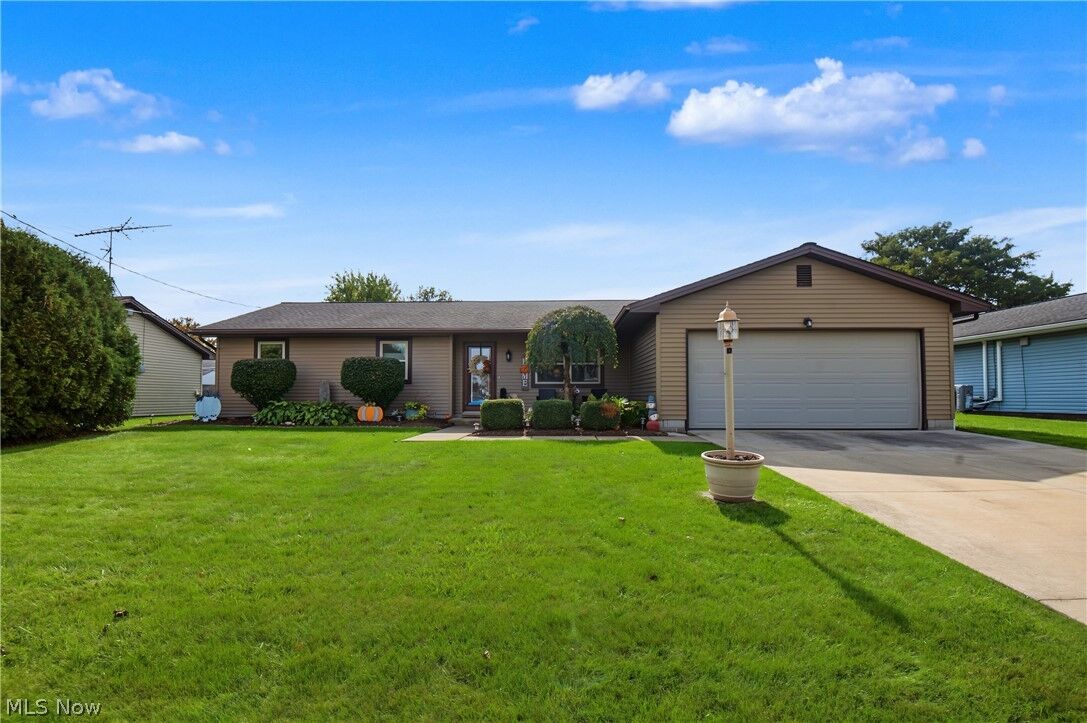 Property Photo: 5589 London Drive OH 44515
