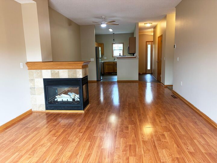 Property Photo:  1087 Barclay Street  MN 55106 