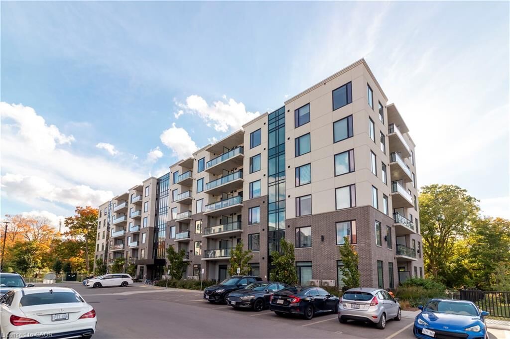 Property Photo:  103 Roger Street 512  ON N2J 0G2 