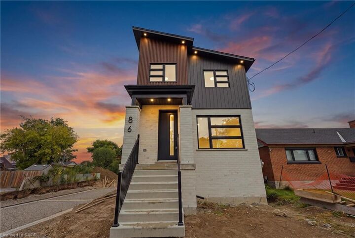 Property Photo:  86 Florence Avenue 1  ON N2A 2K8 