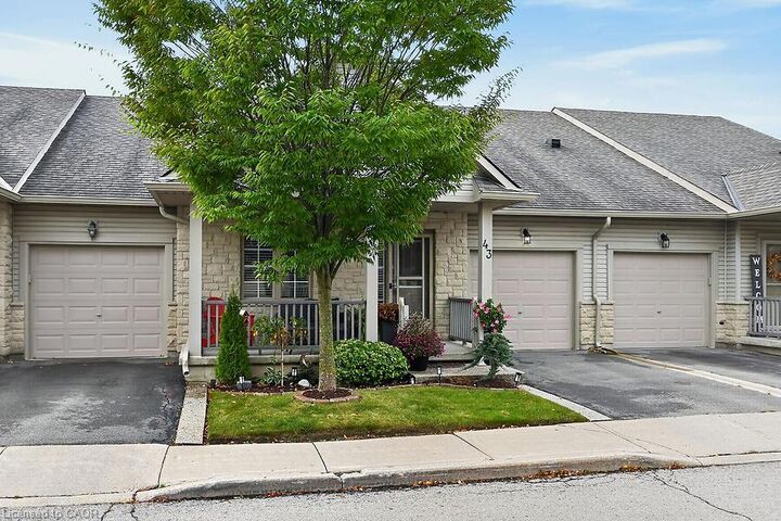 Property Photo:  34 Southbrook Drive 43  ON L0R 1C0 